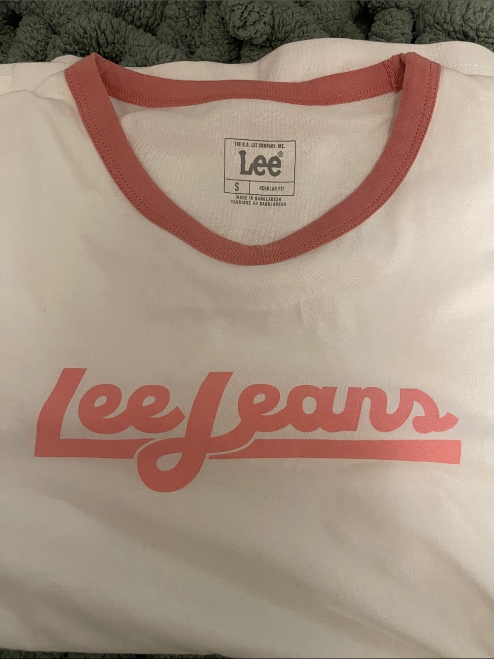 New Lee white tee with coral pink logo and collar